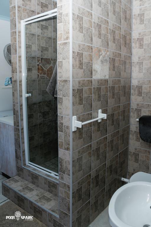Tyday Accommodation Port Elizabeth Extérieur photo