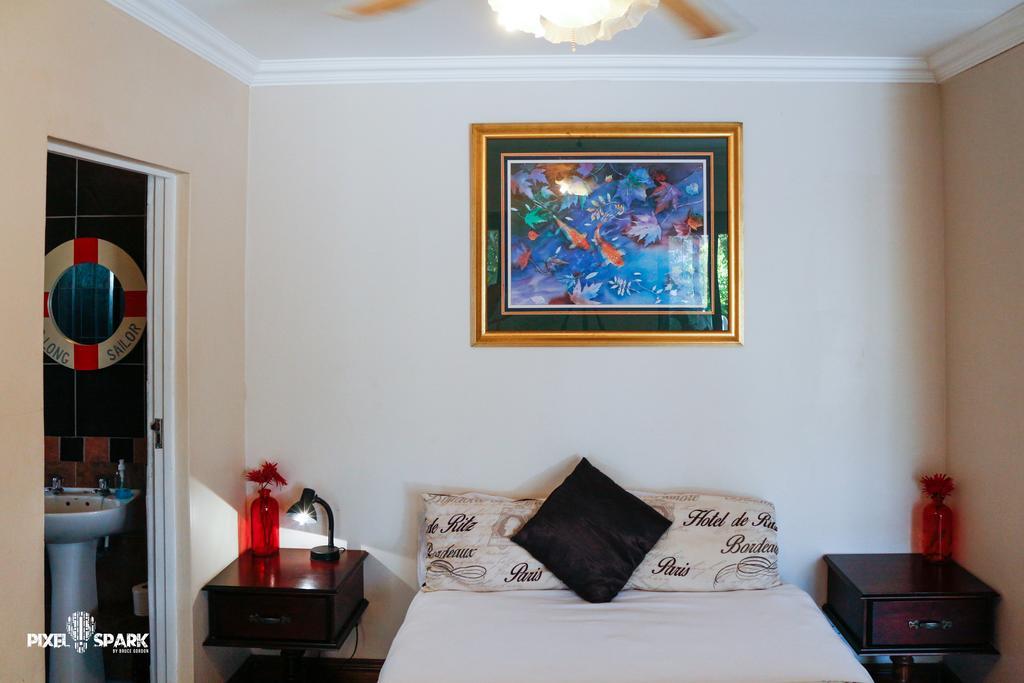 Tyday Accommodation Port Elizabeth Extérieur photo