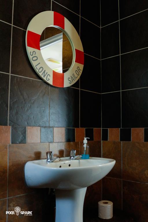 Tyday Accommodation Port Elizabeth Extérieur photo