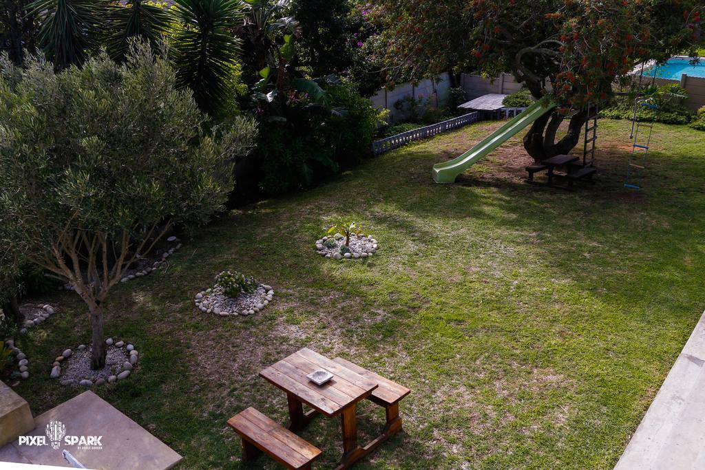Tyday Accommodation Port Elizabeth Extérieur photo