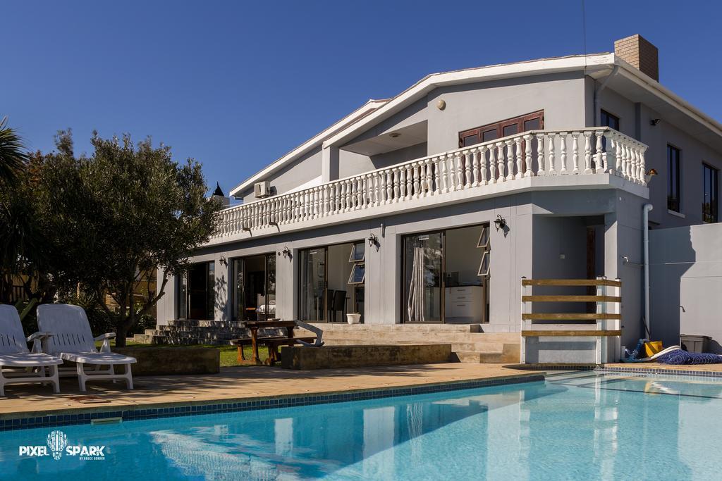 Tyday Accommodation Port Elizabeth Extérieur photo