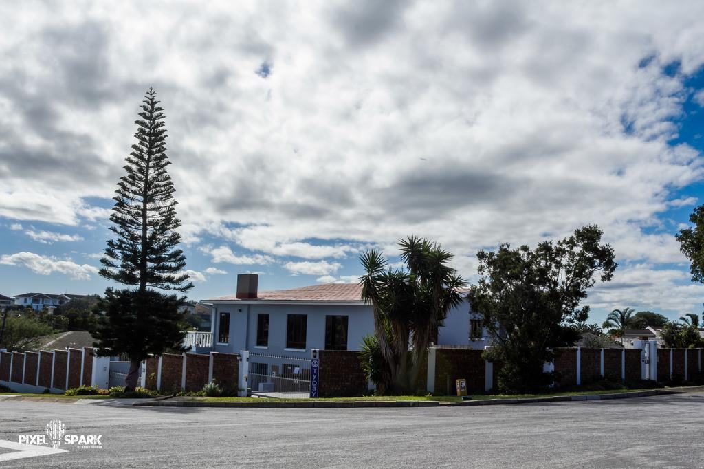 Tyday Accommodation Port Elizabeth Extérieur photo