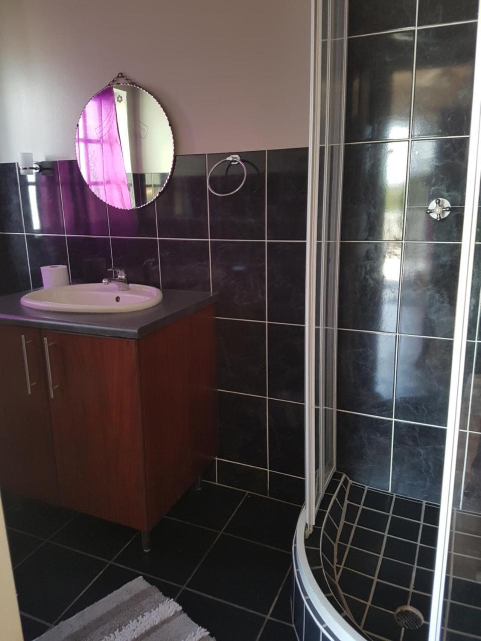 Tyday Accommodation Port Elizabeth Extérieur photo